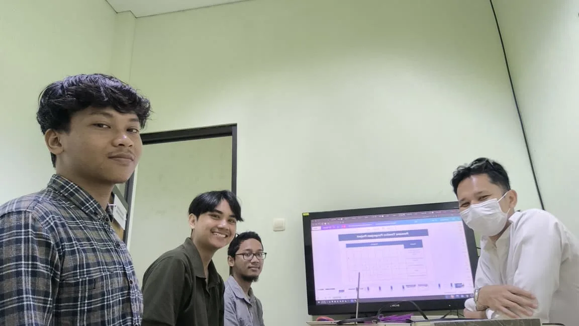Foto pengalaman Backend Developer & Database Engineer di Dinas Komunikasi Informatika dan Persandian (Diskominfosan)
